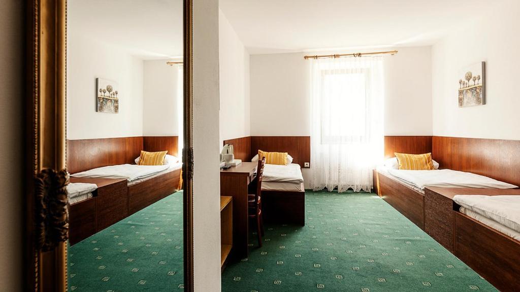 Pension U Zámku Lechovice Bagian luar foto